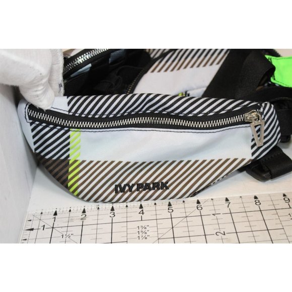 Adidas Ivy Park Utility Multi-Pouch Shoulder Cross Body Messenger Pack RARE - Picture 3 of 12